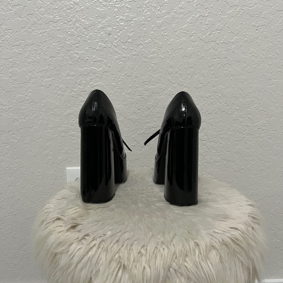 (SOLD) (READ DESCRIPTION) NASTY GAL Black Mary Jane Platform Heels - Picture 3 of 6